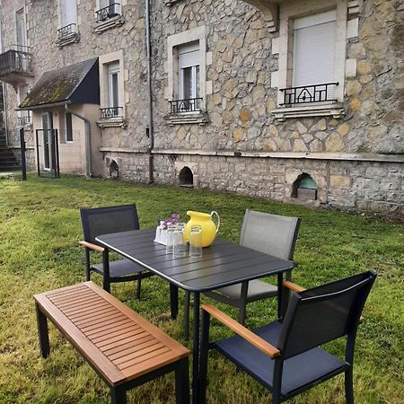 Grand Appartement Avec Jardin Bretenoux Buitenkant foto